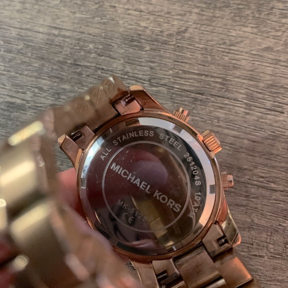 Michael Kors rose gold watch main image 4